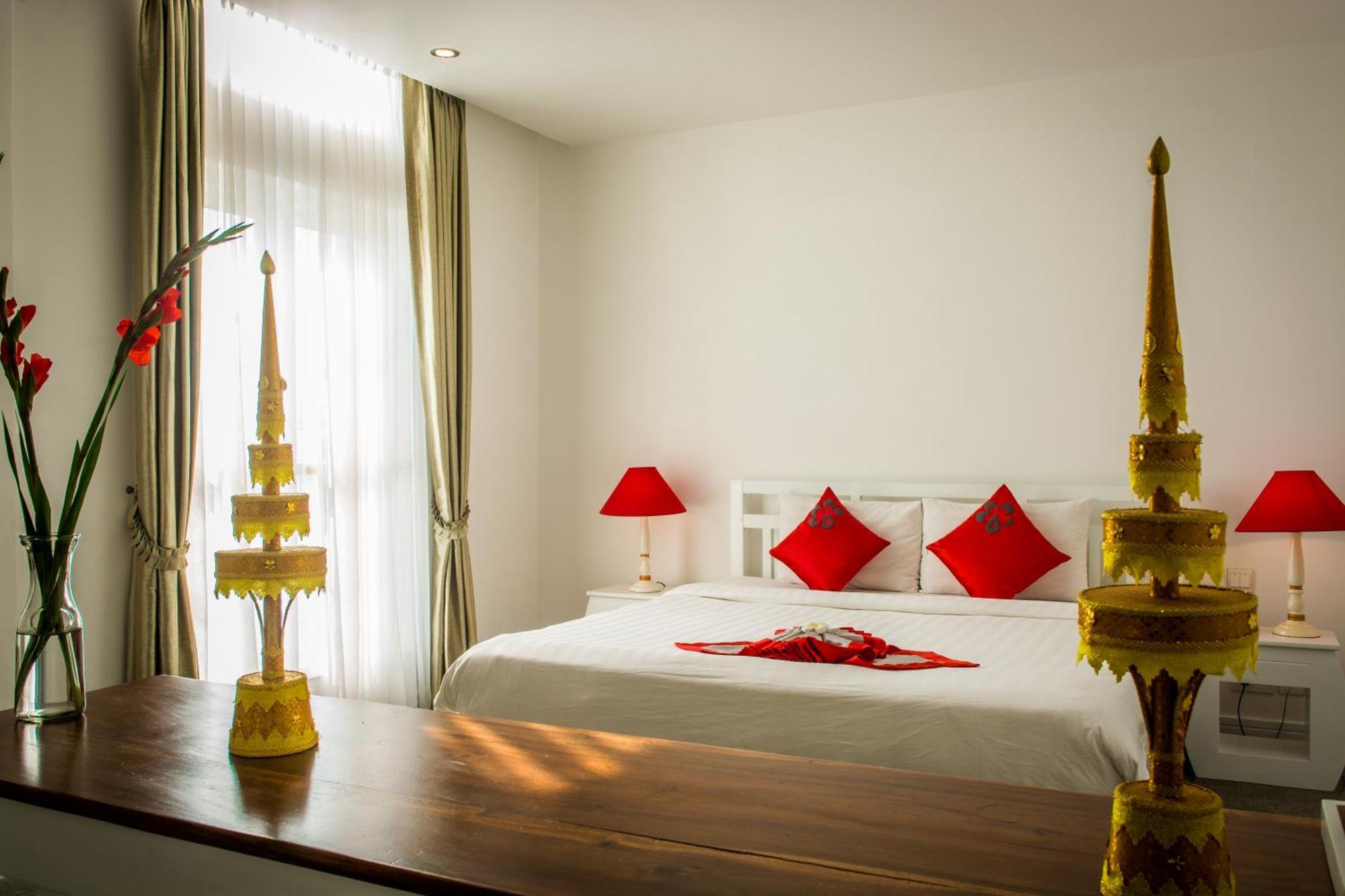 The Frangipani Royal Palace Hotel Phnom Penh Luaran gambar